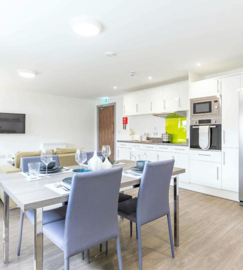 Vibrant Rooms For Students Only, Leeds - Sk Leeds (West Yorkshire) Exterior photo