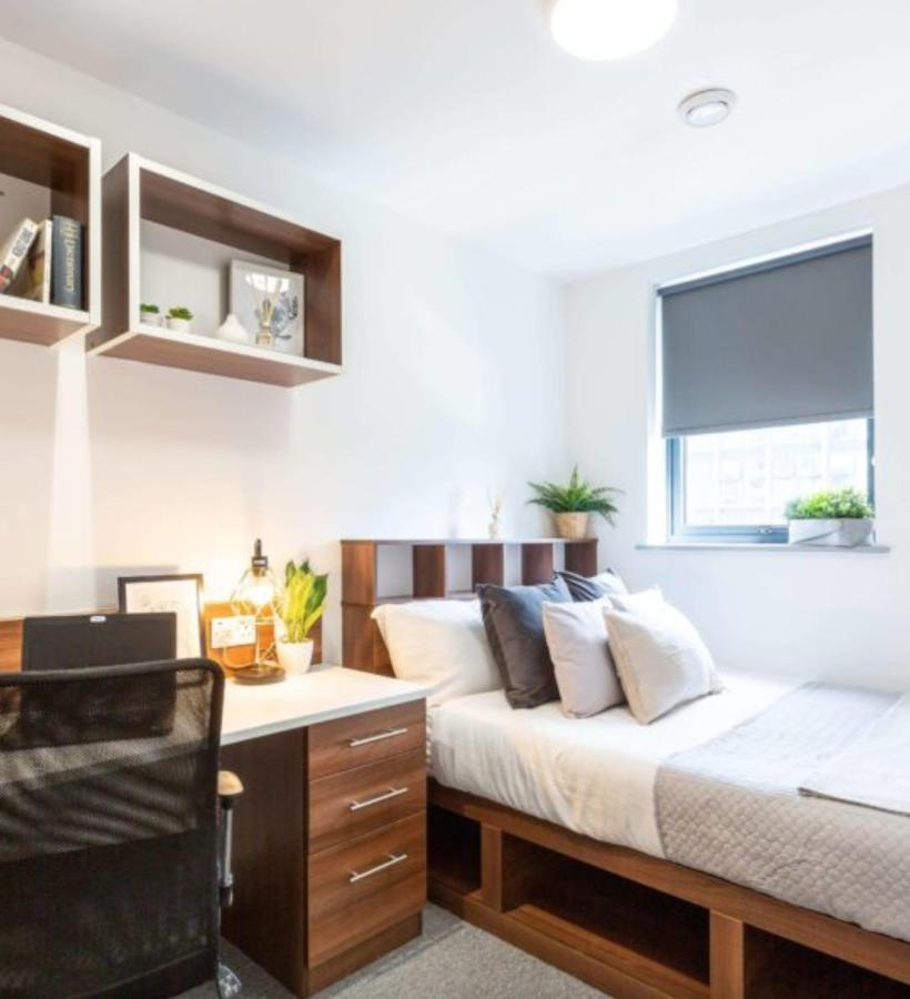 Vibrant Rooms For Students Only, Leeds - Sk Leeds (West Yorkshire) Exterior photo